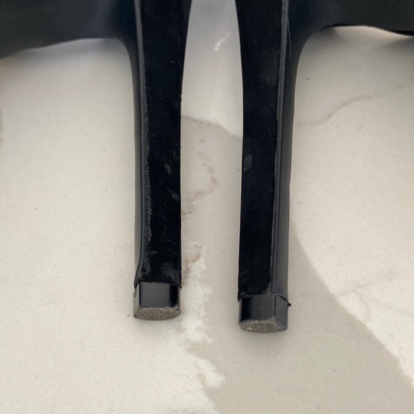 Charlotte Russe Faux Suede Heels - Picture 8 of 9